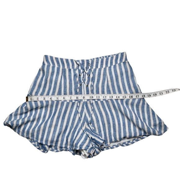 American Eagle Women's Blue and White Striped Ruffle Shorts, size Small - Picture 8 of 12